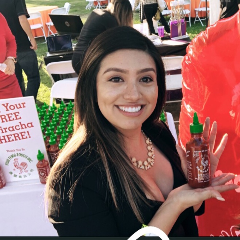 Meet your Posher, Danika
